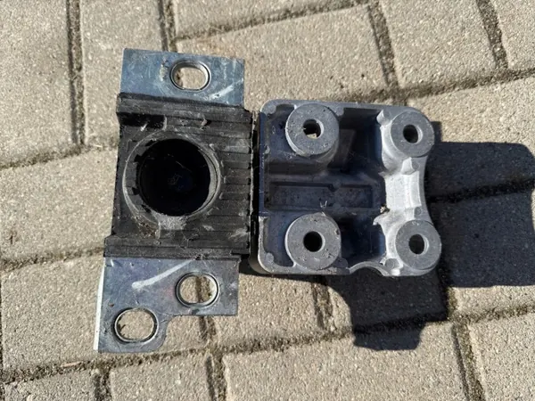 Motorfäste OEM 01393896080 för Fiat Ducato 2.2 HDI image 3