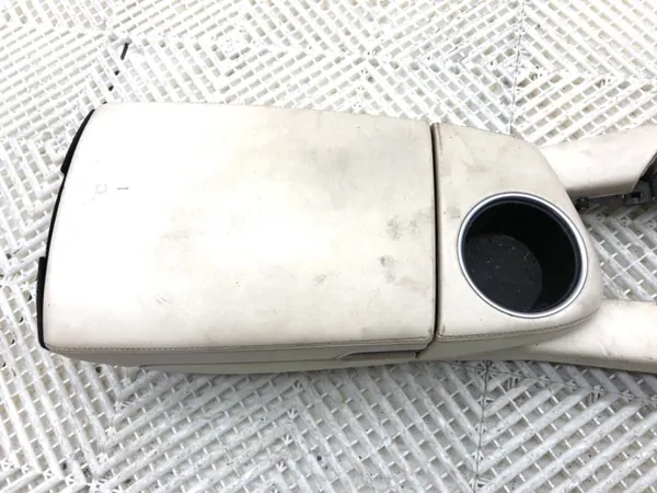 Console centrale OEM LORK-389-32065 avec accoudoir Porsche Panamera image 3