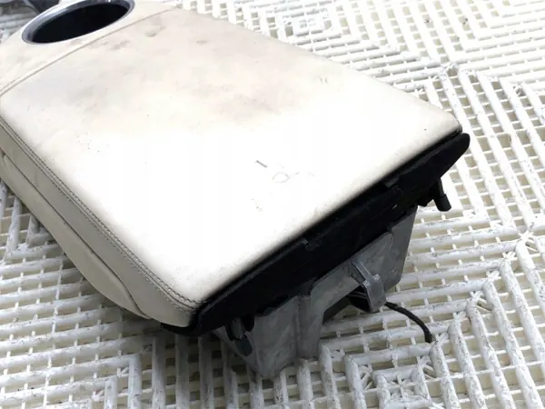Console centrale OEM LORK-389-32065 avec accoudoir Porsche Panamera image 8