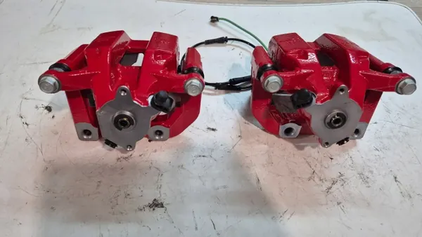 Bremszangen OEM 34108844346 348/345mm BMW image 9