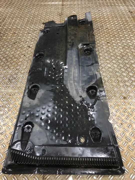 Audi OE Underbensskydd Fram 1K0825202BN image 2