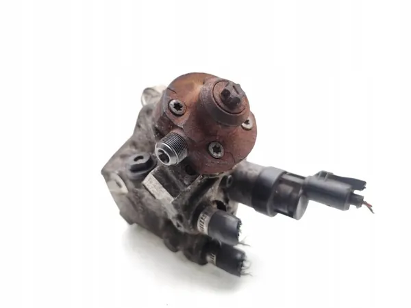 Bomba de inyección BMW E90 2.0D OEM 7797874 image 3
