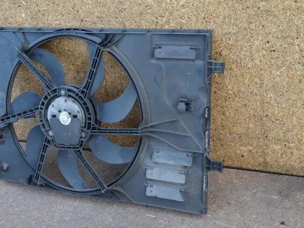 SKODA OCTAVIA III 1.6 TDI Fläktmontering 5Q0959455BG image 3