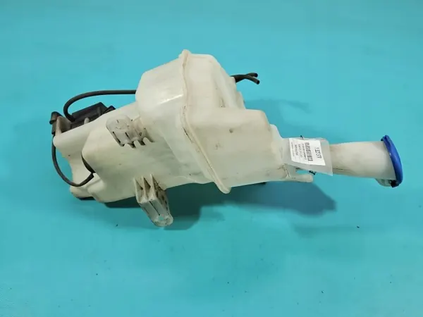 Ruitenwisservloeistof tank OEM 98610-A6000 voor Hyundai i30 II image 4