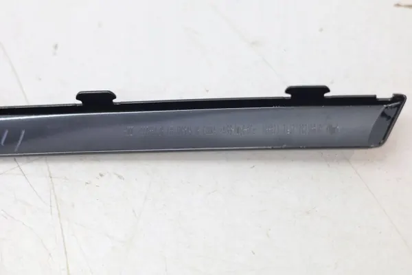 OEM 7444087 Linker Achterruitlijst BMW X5 G05 Shadowline image 4
