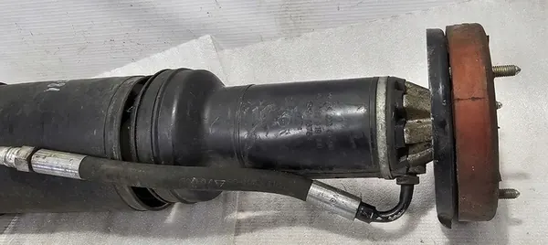 Vänster Framdämpare Mercedes SL R230 - A2303230098 image 4