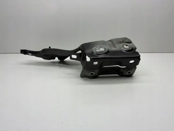 Audi Q5 stänkskärmsbracket OEM 80A821131A vänster fram image 3