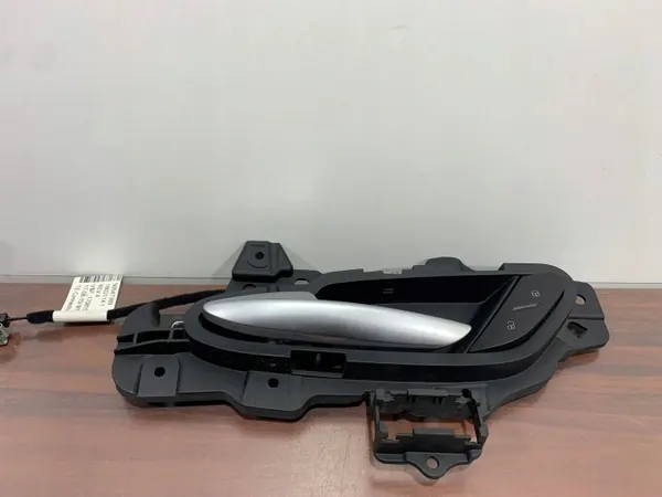 Puxador interior esquerdo OEM 160006682 Alfa Romeo image 3