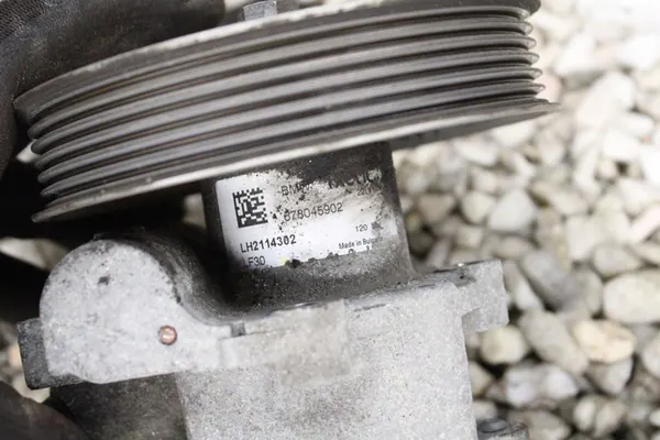 Bomba de direção assistida BMW X1 E84 E90 E87 2010 32416780459 image 2