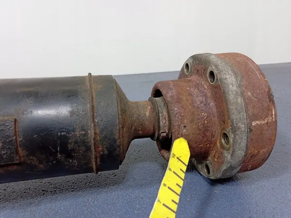 AUDI A4 B7 2.0 TFSI QUATTRO Drivaxel 8E0521101P image 6