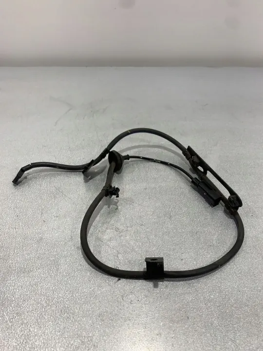 Mitsubishi Outlander Taka-ABS-anturi OEM FBZ18471 image 2