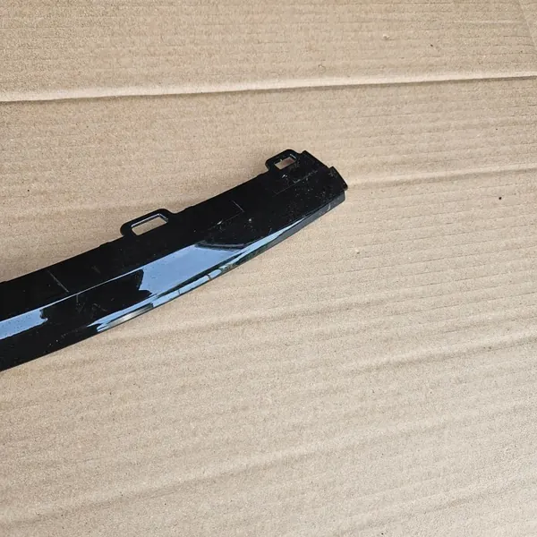 OEM T1355 Heckstoßstangen-Spoilerleiste Audi Q4 E-Tron 21- image 3