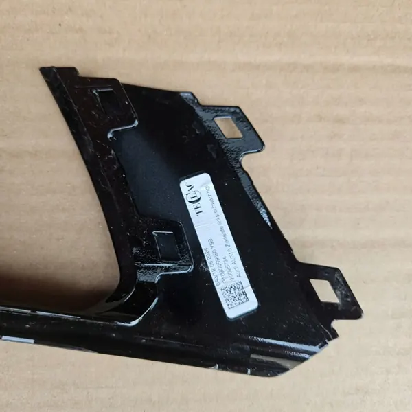 OEM T1355 Heckstoßstangen-Spoilerleiste Audi Q4 E-Tron 21- image 5