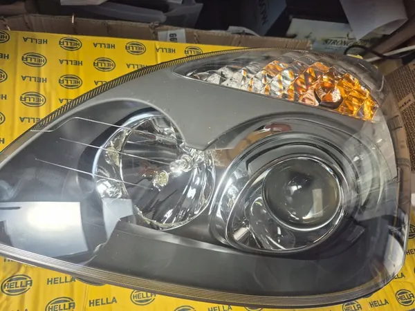 Hella 1DL 008 461-771 Farol image 2