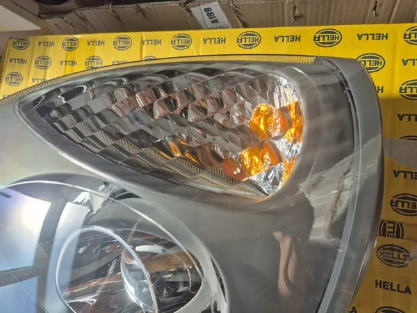 Hella 1DL 008 461-771 Farol image 7