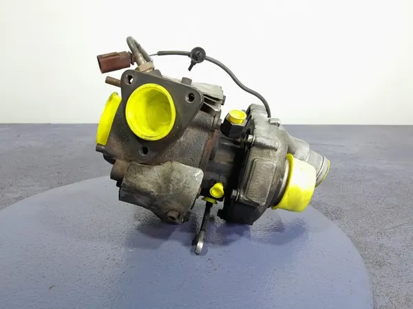 Turbokompressor vänster AUDI Q7 4.2 TDI 057145721Q image 7