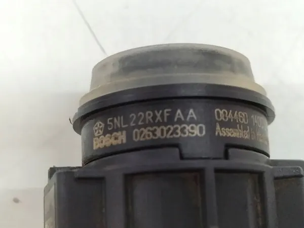 Parkkitutka OEM 0263023390 Jeep Cherokee V:lle image 5