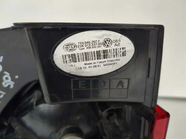 Lanterna Traseira Esquerda VW T6 7E 7E0 15- LED image 6