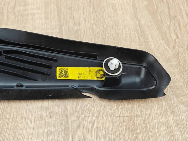 Cache Phare Arrière Gauche BMW G26 OEM 8739613 image 3
