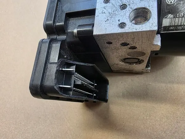 ABS-pump OEM 1K0614517BD för Audi VW Seat image 3