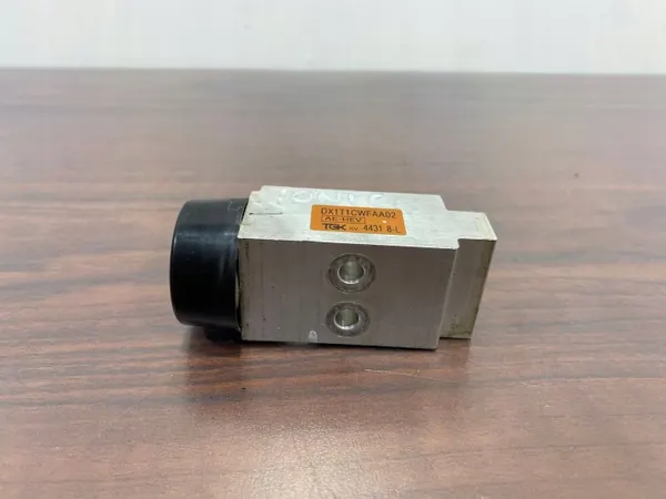 Válvula de expansão A/C Hyundai OEM DX1T1CWFAA02 image 2