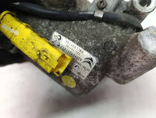 Compresor de aire acondicionado Peugeot 301 C Elysee 1.6 E HDI 9814865380 image 3