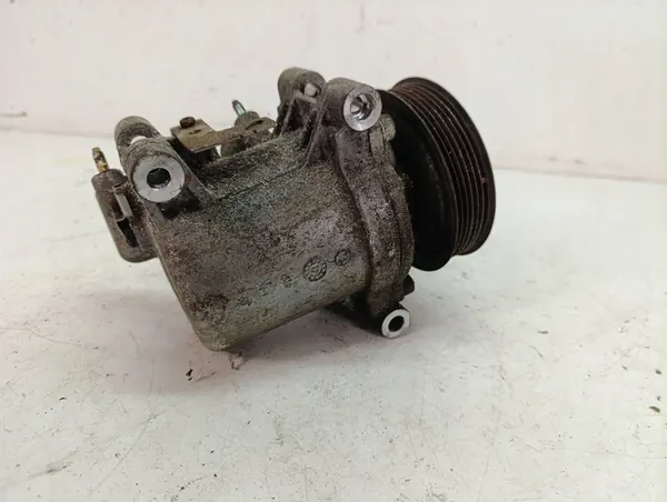 Compresor de aire acondicionado Peugeot 301 C Elysee 1.6 E HDI 9814865380 image 4