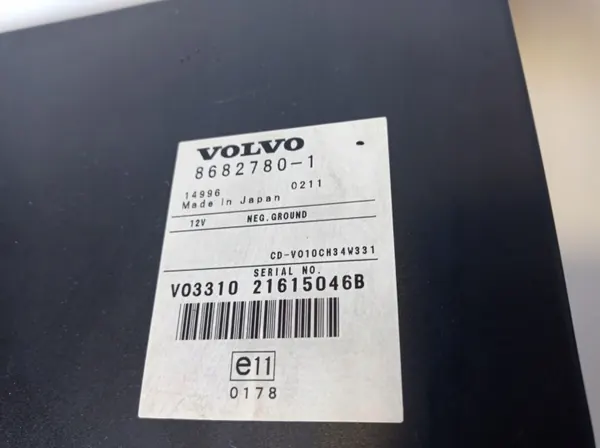 Trocador CD Volvo OEM 8682780-1 para S80 I image 5