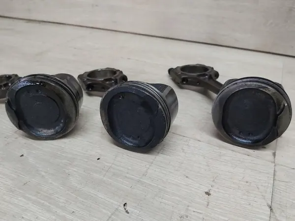 Kit Piston & Bielle Toyota OE pour 1.8 VVTI 1ZZ image 4