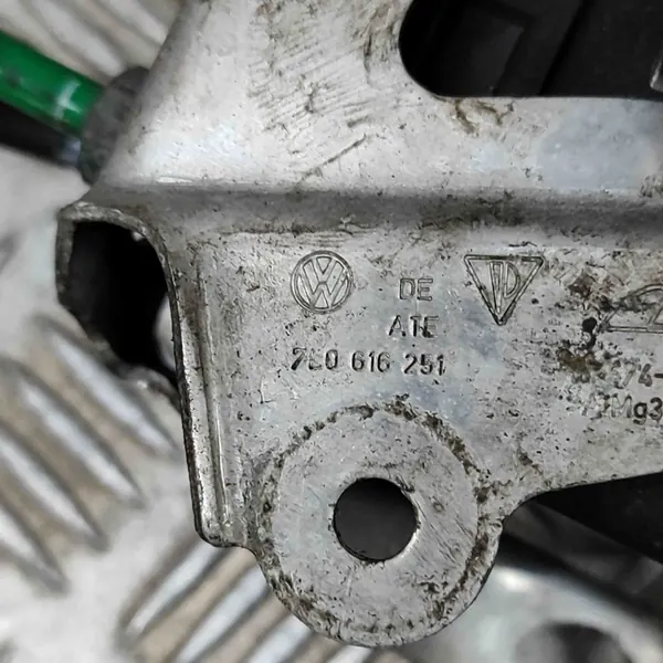 Suspension Compressor Audi Q7 (4L) 7L0616251 image 7