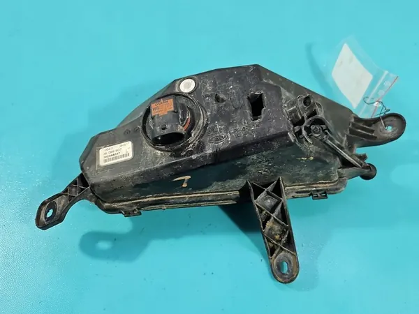 Farol Esquerdo Opel Astra V K image 5