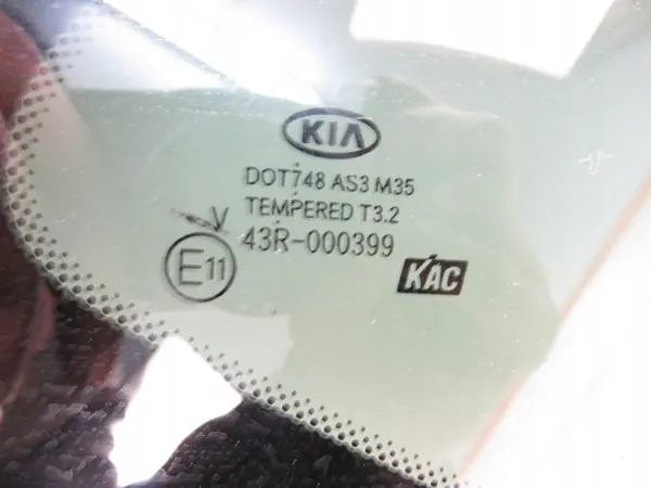 Kori Lasit Kia OE M879543 Oikea Taka image 3
