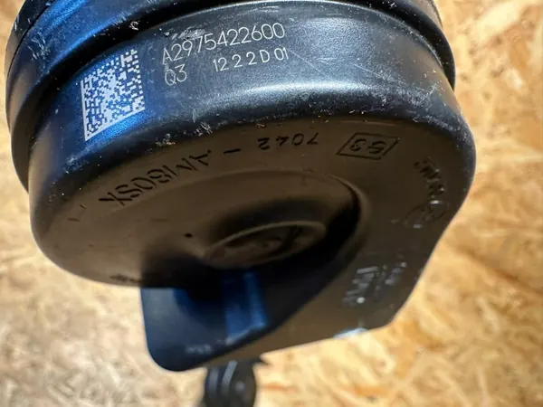 Mercedes Toeter OEM A2975422600 Rechterzijde image 4