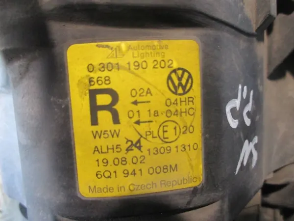 Rechter Frontscheinwerfer OEM 0301190202 für VW Polo IV image 4