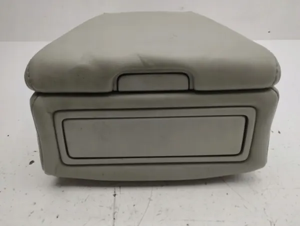 Lexus IS 220D-250-350 2006 Takaistuino OEM AMD140455 image 3