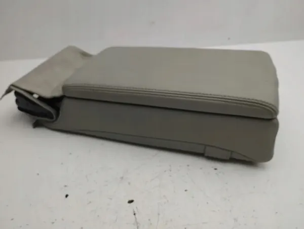 Lexus IS 220D-250-350 2006 Takaistuino OEM AMD140455 image 5