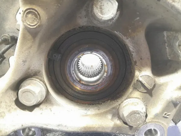 Höger framnav OEM 39030300 för Opel Astra V image 3