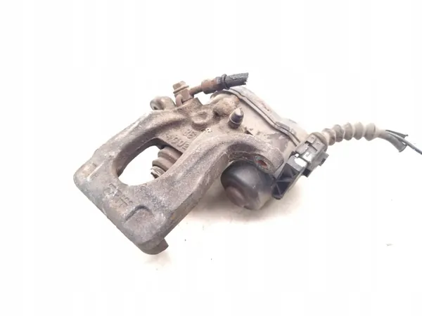 Nissan Bakre bromsok OEM 44000-4CA0A image 5