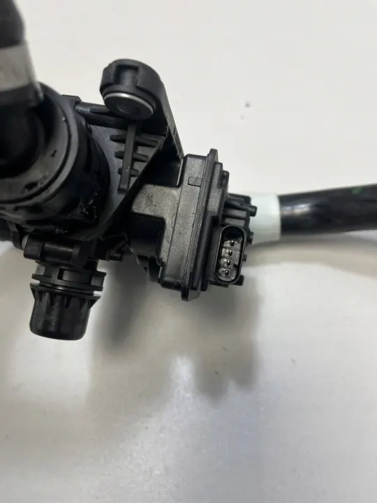 Déshydrateur A/C BMW OEM 9418878 - État Utilisé image 6