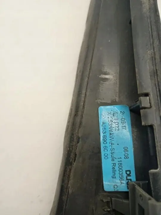 Höger vindrutelist OEM A2536906000 Mercedes image 4