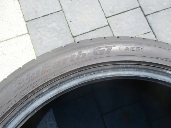 Zomerband Yokohama Bluearth-GT AE51 235/40 R19 96W OEM YYY0723 image 5