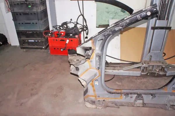 UW370 Volvo XC40 T3 Höger Fram A-stolpe image 5