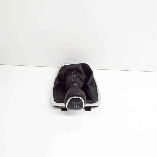 Opel Crossland X 2018 vaihdepyörä image 2