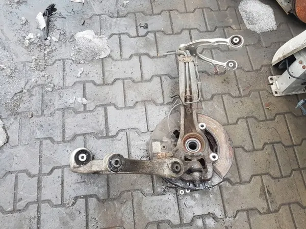 Audi Q7 4L 05-15 3.0 TDI linker voorste draagarm OEM 7P6407245A image 3