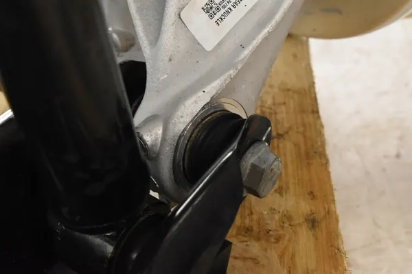 Mozzo ruota posteriore destro Tesla Model 3 image 10