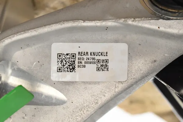 Mozzo ruota posteriore destro Tesla Model 3 image 9