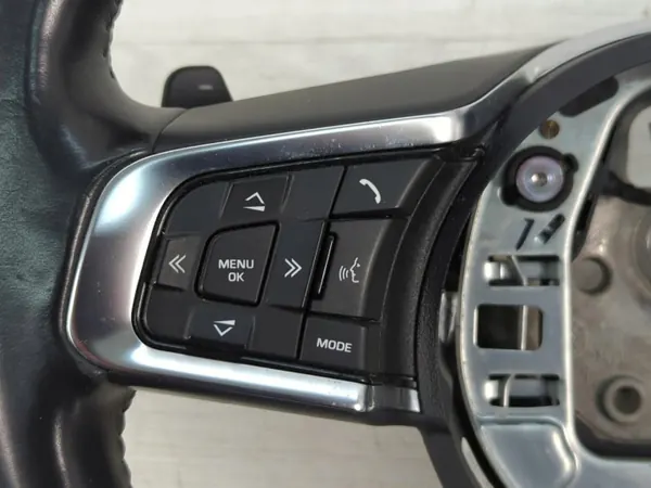 Volant Jaguar F-Pace OEM GX7M-3F563GC8PVJ image 3