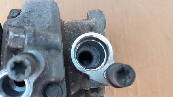 Compressore Aria Condizionata Audi A6 C6 2.7 TDI / 3.0 TDI 4F0260805AJ image 9