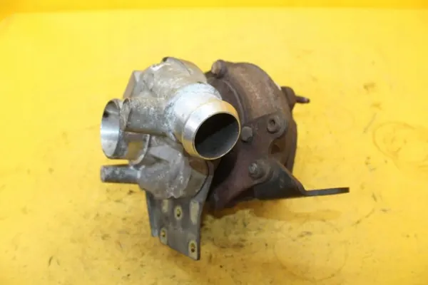 Turbocompressor OEM 4R8Q6K682BK para Jaguar XJ XF 2.7D image 2
