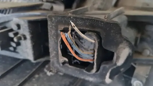 Lámpara Trasera Derecha RENAULT SCENIC II 8200493375 image 6